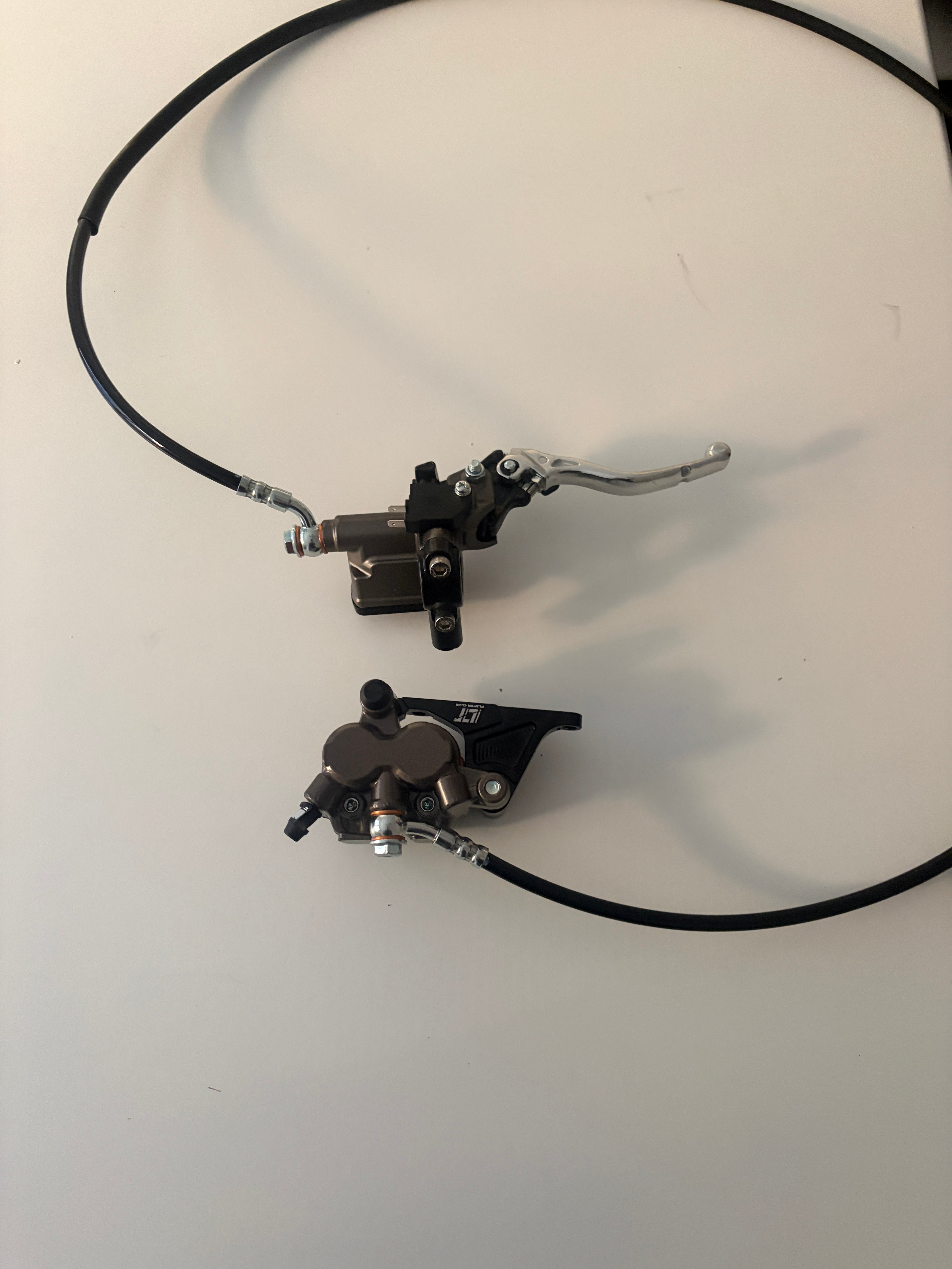 Ultra Bee Rear Brake Kit - Fits Fatboys, Cruzrs, Ace, and other Fat-Tyres!