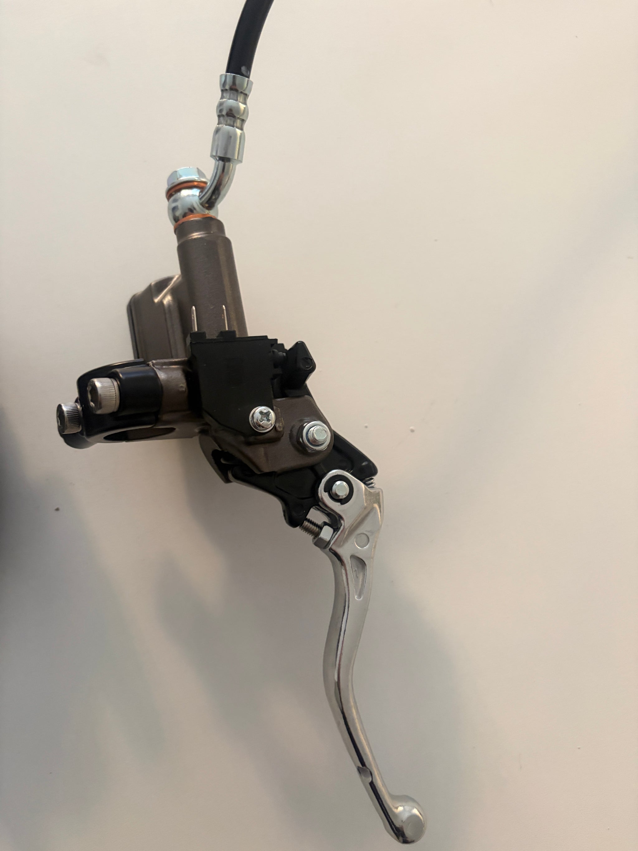 Ultra Bee Rear Brake Kit - Fits Fatboys, Cruzrs, Ace, and other Fat-Tyres!